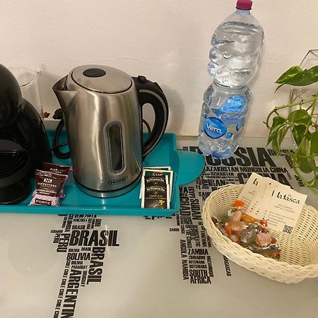 Appartement A Casa Da Mari Stanza Privata Bagno Condiviso à Olbia Extérieur photo