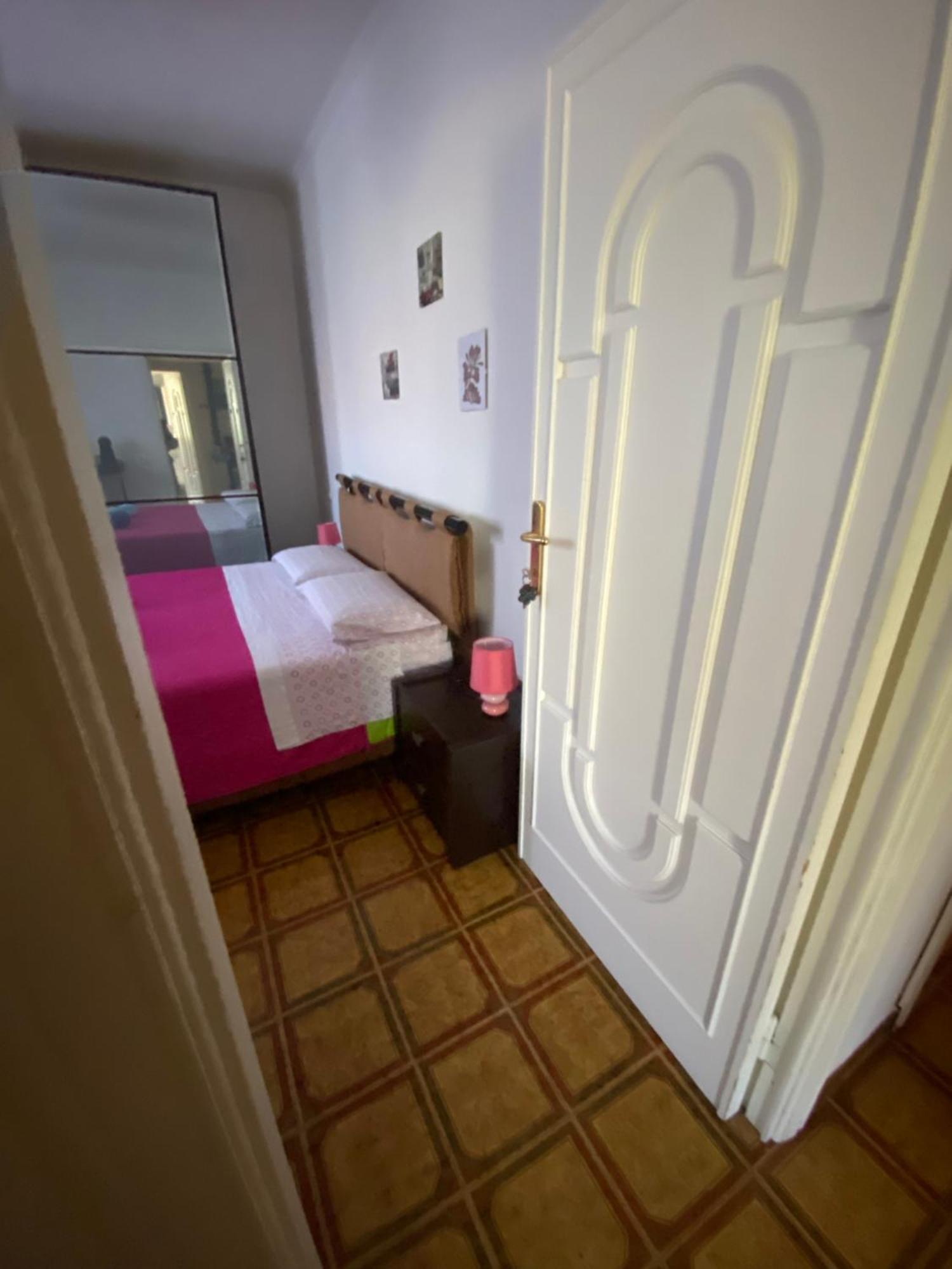 Appartement A Casa Da Mari Stanza Privata Bagno Condiviso à Olbia Extérieur photo